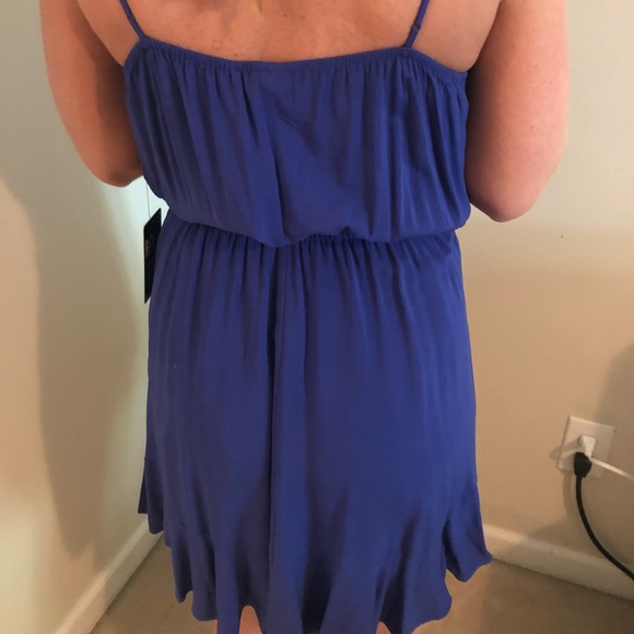 Express dress - Picture 4 of 5